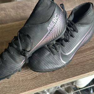 Kids Nike mercurial soccer cleats